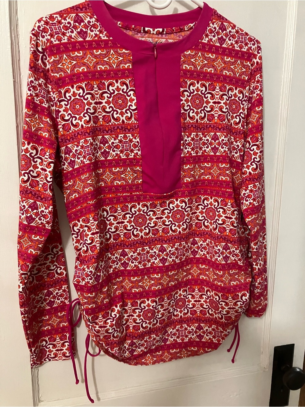Lands' End Women’s Pull over Rash Guard in Pink size Large